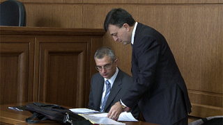 Разпитаха Орешарски и Гергана Паси по делото срещу Батко