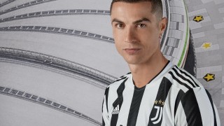 Ювентус представи официално фланелките си за домакинските мачове на тима