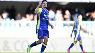 Синът на Чоло Симеоне се развихри с четири гола при победа над Лацио 