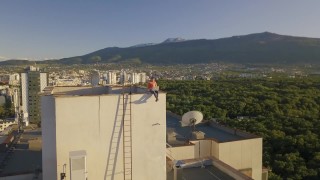 Базираната в Калифорния международна компания за софтуерно консултиране и инженеринг