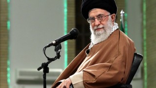 Аятолахът не вижда шанс за въоръжен конфликт между Иран и САЩ