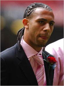 Играч на Уест Хем арестуван за побой