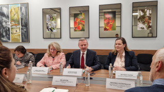 Служебният министър туризма Евтим Милошев проведе среща с представители на