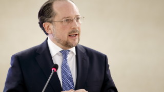 Австрия обяви че наложените заради пандемията от коронавирус граничи проверки