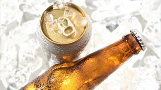 Бира в кен или в бутилка - това е въпросът