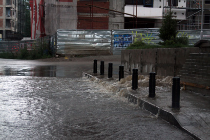 Наводнения след вчерашните порои