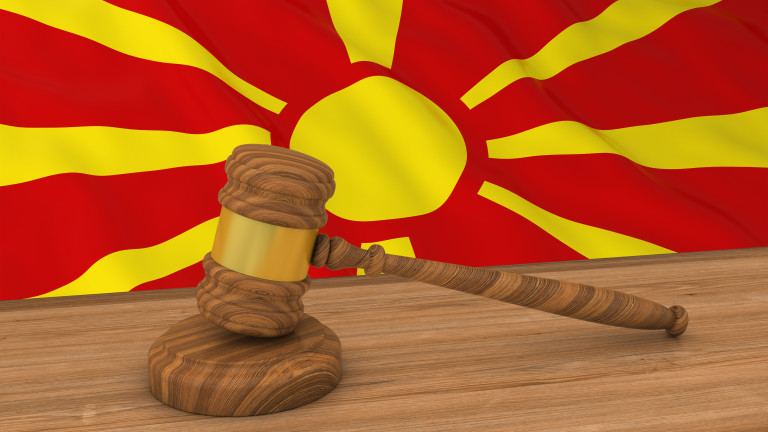 В Македония осъдиха 7 души на 10-13 г. затвор за боя в парламента през 2017 г. 