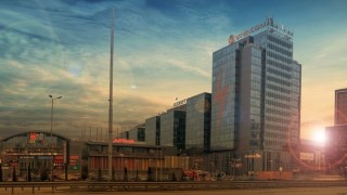 Новият собственик на Vivacom придобива гръцки телеком