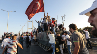 Турция търси да назначи повече от 30 хил. нови военнослужещи