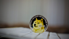 Мъск сложи Doge за лого на Twitter и наду цената на Dogecoin