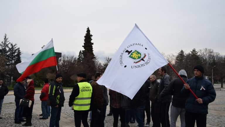 Увеличение на заплатите на полицаите - с актуализацията на бюджета