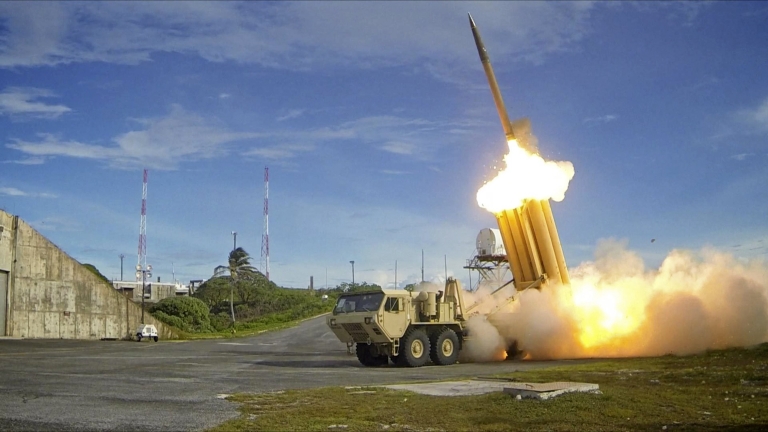Южна Корея ще инвестира почти $3 милиарда за модернизация на ПВО - за да се пази от свои съседи