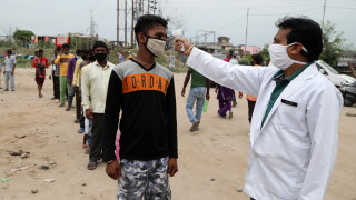 Индия е регистрирала още 380 починали от новия коронавирус COVID 19