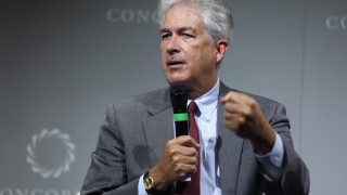 Директорът на ЦРУ Уилям Бърнс предупреди за опасността Русия да