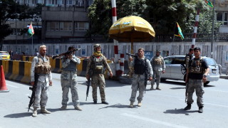 САЩ възнамеряват да евакуират служителите на посолството си в Кабул
