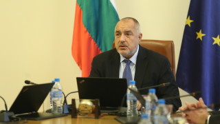 Дават над 500 хил. лв. за домове за хора с психични разстройства