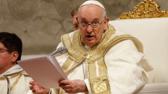 Папа Франциск води месата на Великденското бдение и призова за мир 