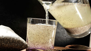 В последните години малките семенца чиа си извоюваха репутацията на суперхрана