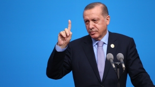 Турският президент издърпа във времето парламентарните и президентски избори в