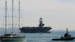 САЩ пращат трети самолетоносач срещу Иран