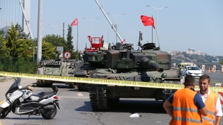 Висши турски дипломати арестувани заради връзки с Гюлен