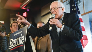 Американският сенатор Бърни Сандърс води преди днешните първи предварителни избори