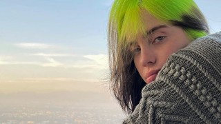 Неуморната Били Айлиш