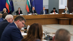Радев към областните управители: Трябва да насочим погледа си напред, не само да гасим наследени пожари
