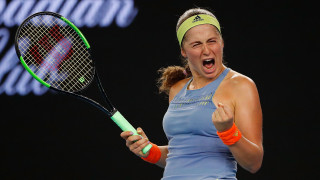 Йелена Остапенко се класира за четвъртфинал на турнира в зала