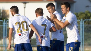 Старши треньорът на Левски Славиша Стоянович изобщо не изглежда впечатлен