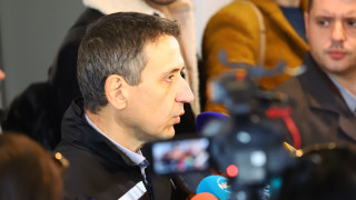 Сачми и отломки от такива са намерени в тялото на