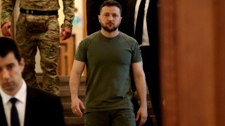 Украинският президент Володимир Зеленски смачка българския си колега Румен Радев