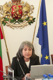 Маргарита Попова ще представи постигнатото в съдебната реформа