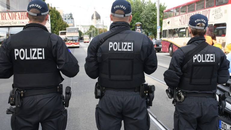 В Германия арестуваха член на "Ислямска държава", пристигнал с мигрантската вълна