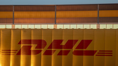 Собственикът на DHL купува конкурент със 175-годишна история за €1,5 милиарда