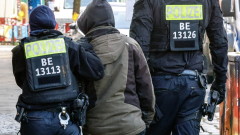 Пенсионери от "Фракция Червена армия" са се измъкнали на полицията в Берлин