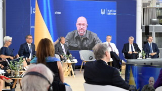 Украинският премиер Денис Шмигал обвини Русия че е организирала глобална