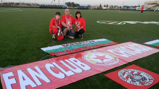 Фенклубът на ЦСКА в Чикаго събра пари за ДЮШ