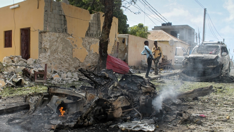 Ислямистки бунтовници нападнаха хотел в столицата на Сомалия, Могадишу, в