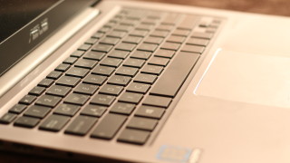 Работещи и безработни ще могат да придобиват дигитални умения на