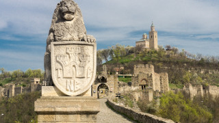 Велико Търново отбеляза рекорд за страната с 32 градуса днес