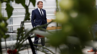 Френският президент Еманюел Макрон вярва че ограничителните мерки поради коронавирус