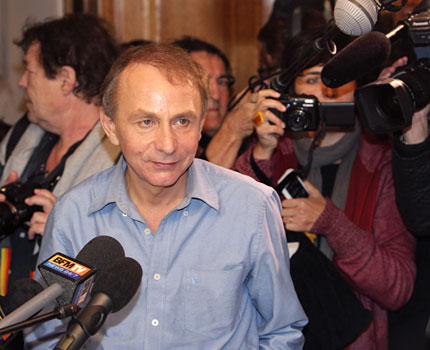 Скандалният Уелбек взе наградата "Гонкур"