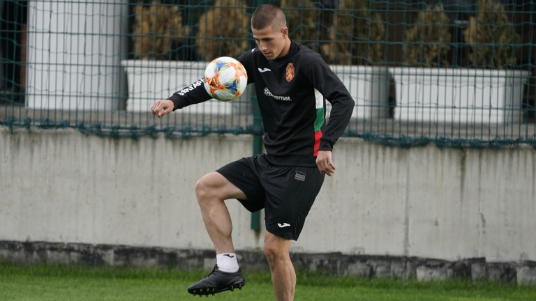 Талантлив младок излиза титуляр за България срещу Чехия