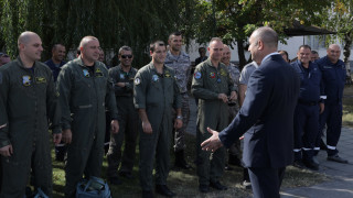 Тревожно ниският нальот на летците застрашава безопасността на полетите и