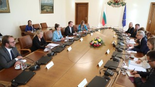Искаме да направим България нормална европейска държава Това заяви премиерът