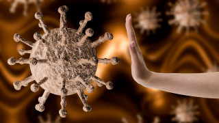 Ваксините не били цялото решение срещу COVID-19, но не може вечно да се крием от вируса
