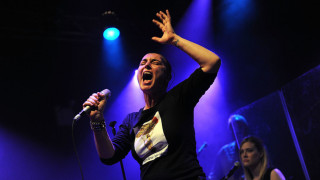 В сряда 26 юли светът научи за смъртта на певицата