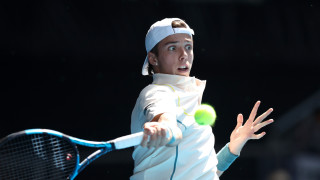 Френският тенисист Артур Казо припадна по време на мача със