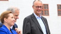 Фридрих Мерц нарече "неразбираеми" бомбардировките на Израел в Газа